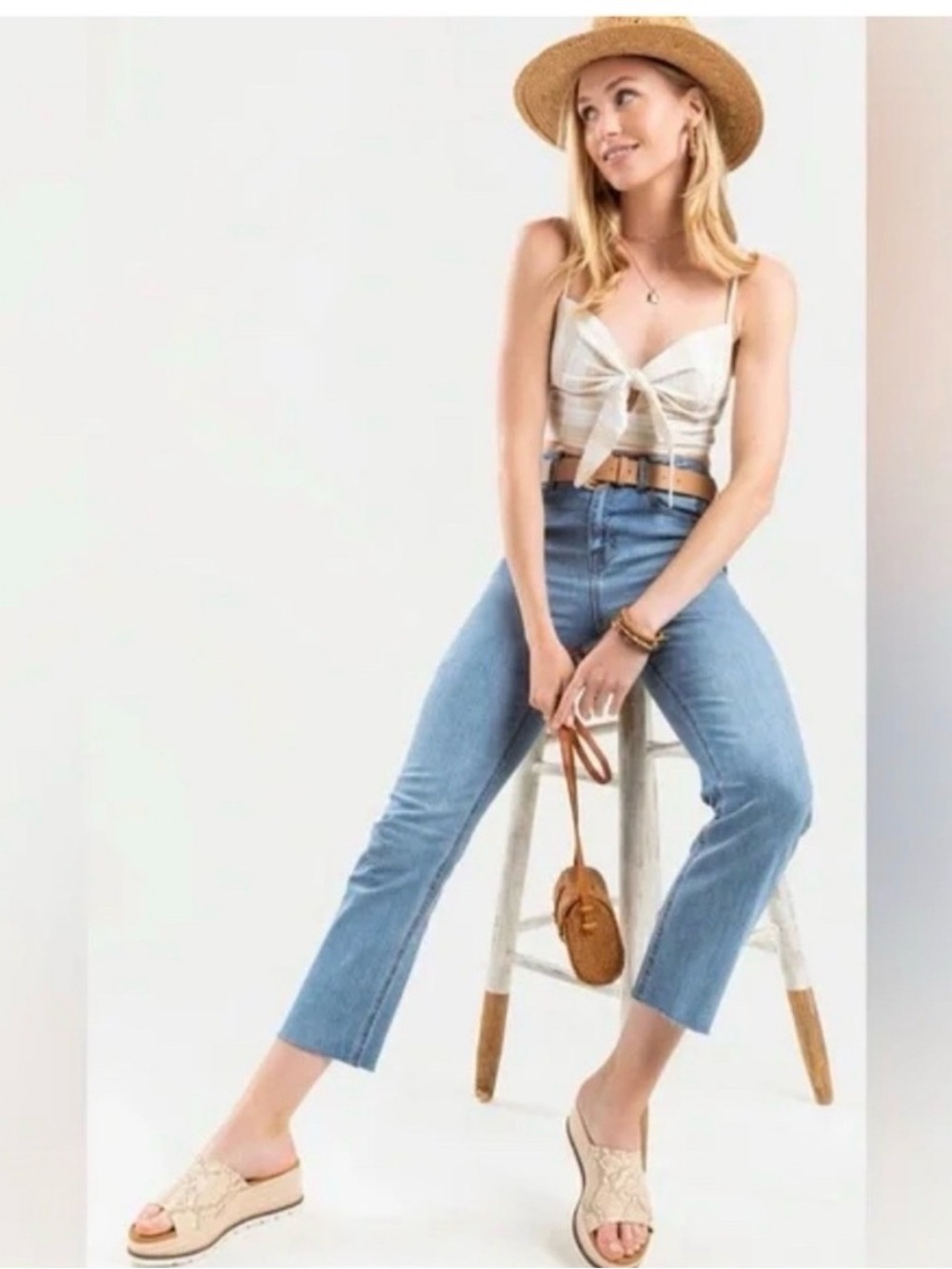 Harper Heritage High-Rise Cropped Straight Jeans in Light Blue